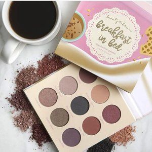 BEAUTY BAKERIE --  Breakfast in Bed Eyeshadow Palette